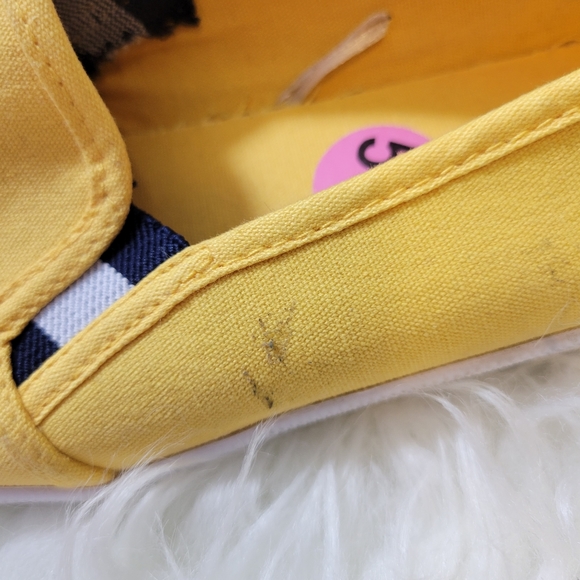 Nautica women's slip on shoes size 5.5 - Picture 3 of 5